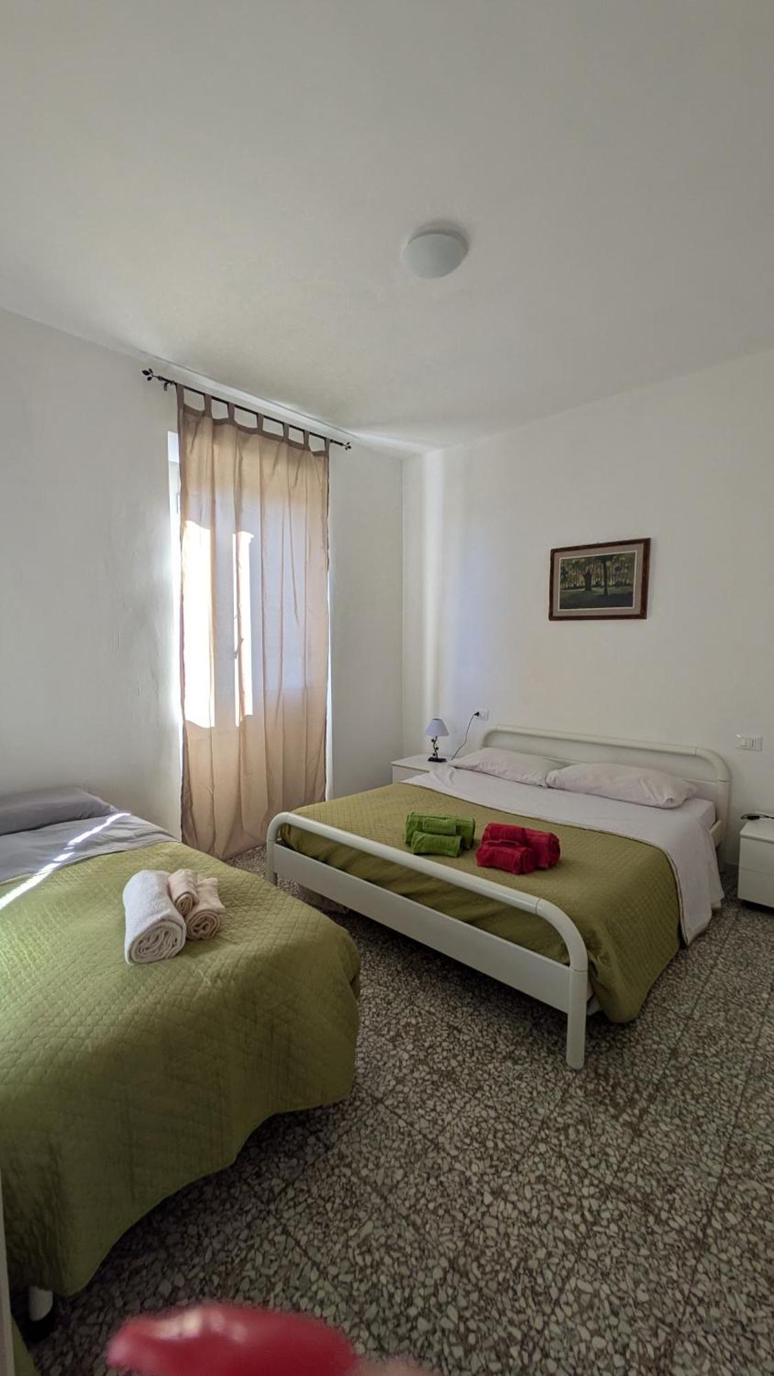 Casa Maddi Casa Vacanze Con Vista Mare Vicinissima Al Centro קאפוליברי מראה חיצוני תמונה